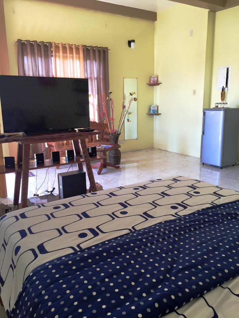 แบมบู การ์เดน บูทิก โฮเต็ล Hotel ตาโคลบัน ภายนอก รูปภาพ